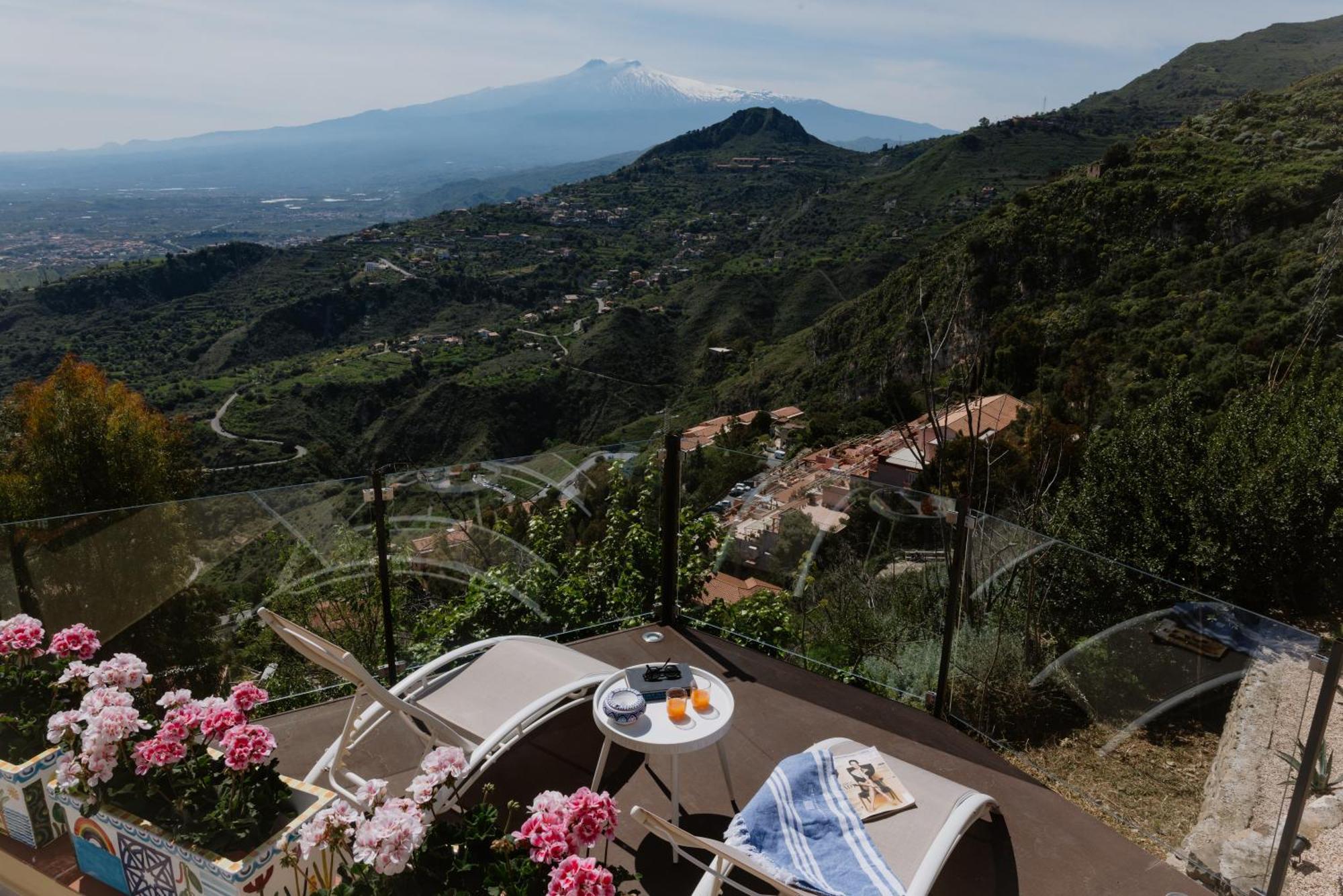 Villa Da Vinci Luxury Panoramic Apartments - Taormina Rooms Collection מראה חיצוני תמונה