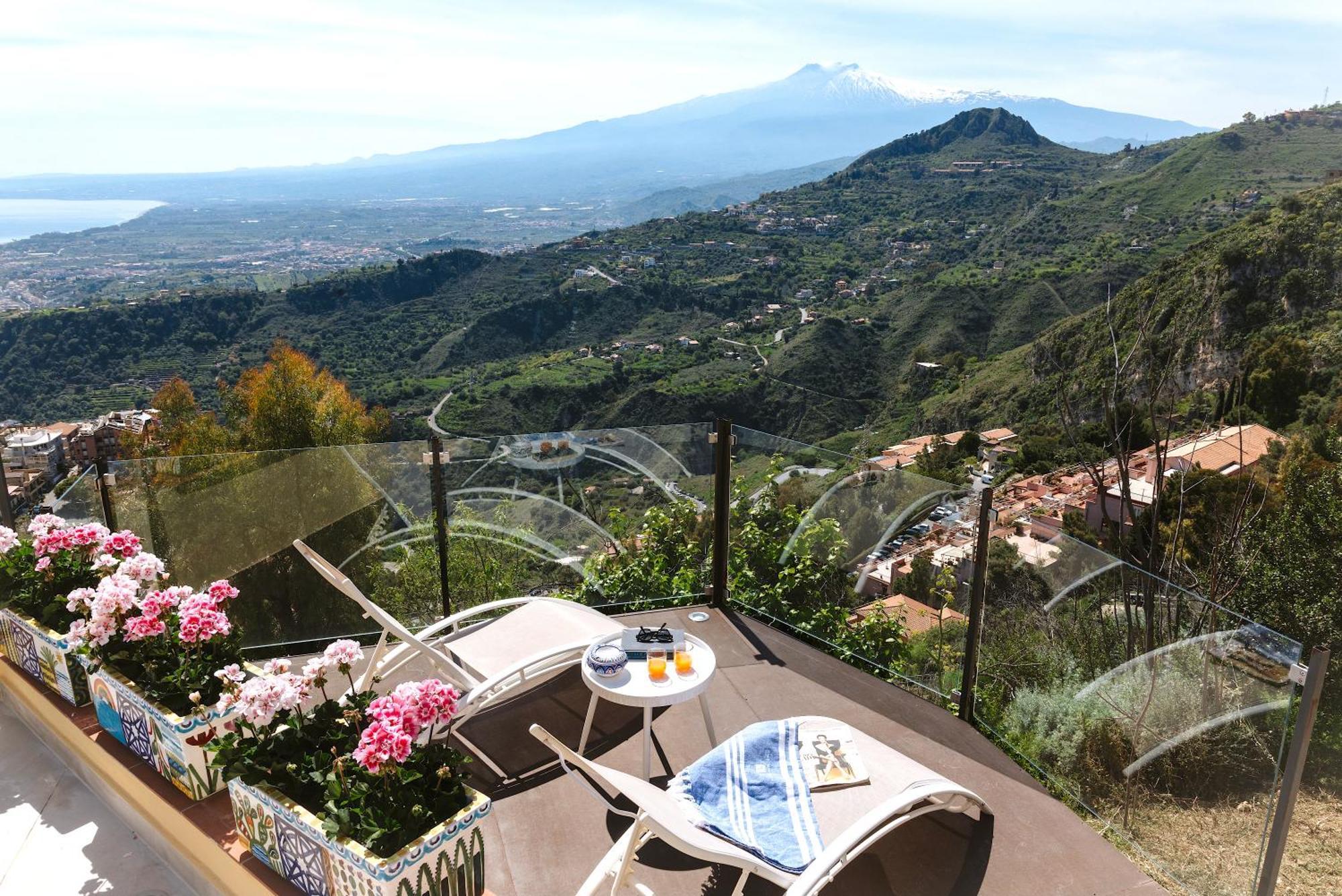 Villa Da Vinci Luxury Panoramic Apartments - Taormina Rooms Collection מראה חיצוני תמונה